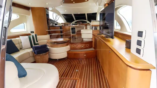 Salão INTERMARINE AZIMUT 600 FULL